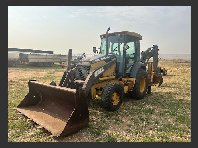 BELL 315SJ Turbo (4x4) TLB